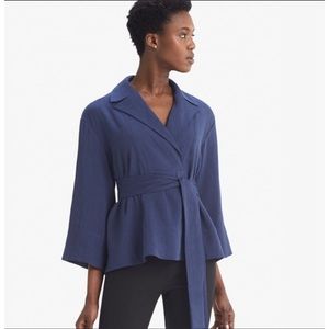 MM LaFleur Allie linen blend top in blueberry